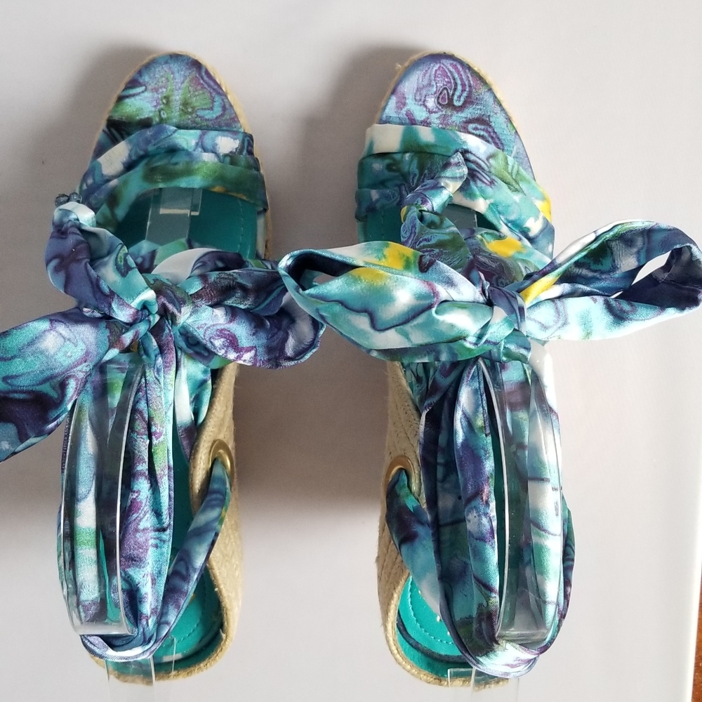 Bcbg Generation Blue Pattern Fabric Wrap Ankle Es… - image 6